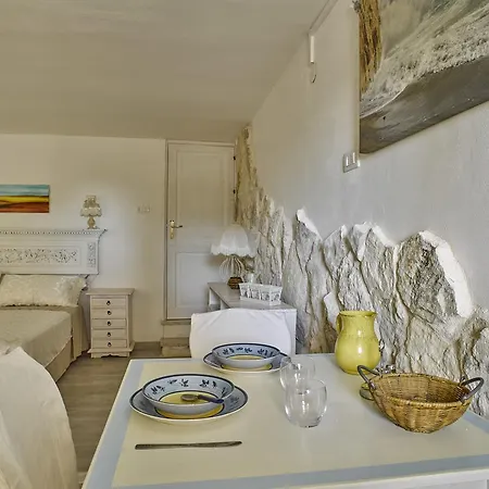 Holiday home Pippa Cava d'Aliga