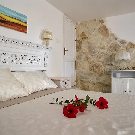 Pippa Holiday home Cava d'Aliga