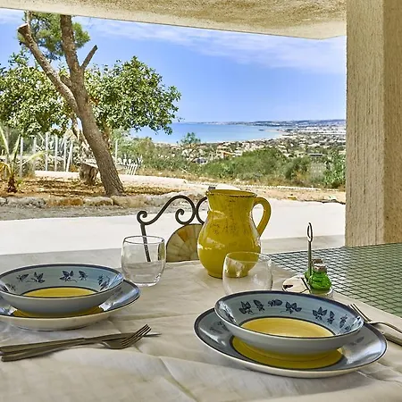Holiday home Pippa *